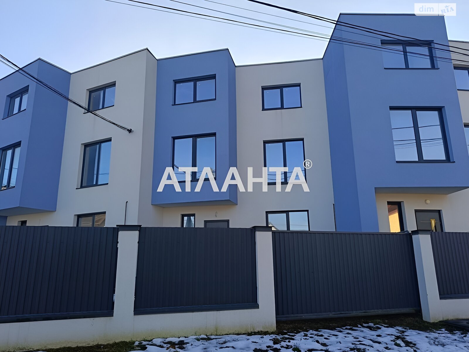 триповерховий таунхаус, 155 кв. м, кирпич. Продаж у Рудному фото 2 триповерховий таунхаус, 155 кв. м, кирпич. Продаж у Рудному фото 2