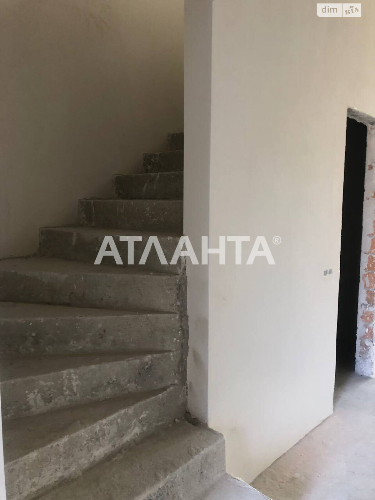 трехэтажный таунхаус, 155 кв. м, кирпич. Продажа в Рудно фото 2 трехэтажный таунхаус, 155 кв. м, кирпич. Продажа в Рудно фото 2