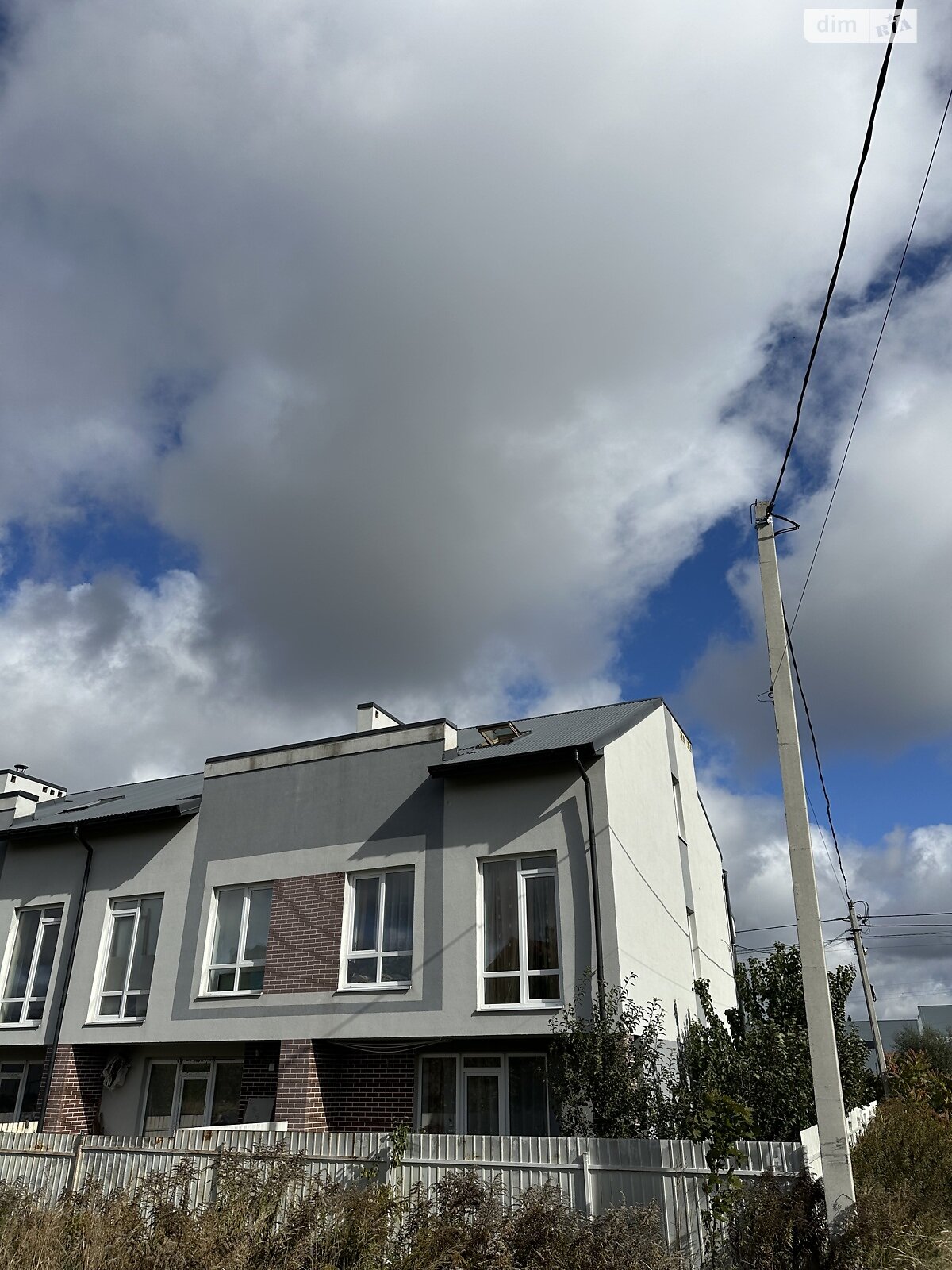 трехэтажный таунхаус, 150 кв. м, кирпич. Продажа в Рудно район Зализнычный фото 1 трехэтажный таунхаус, 150 кв. м, кирпич. Продажа в Рудно район Зализнычный фото 1