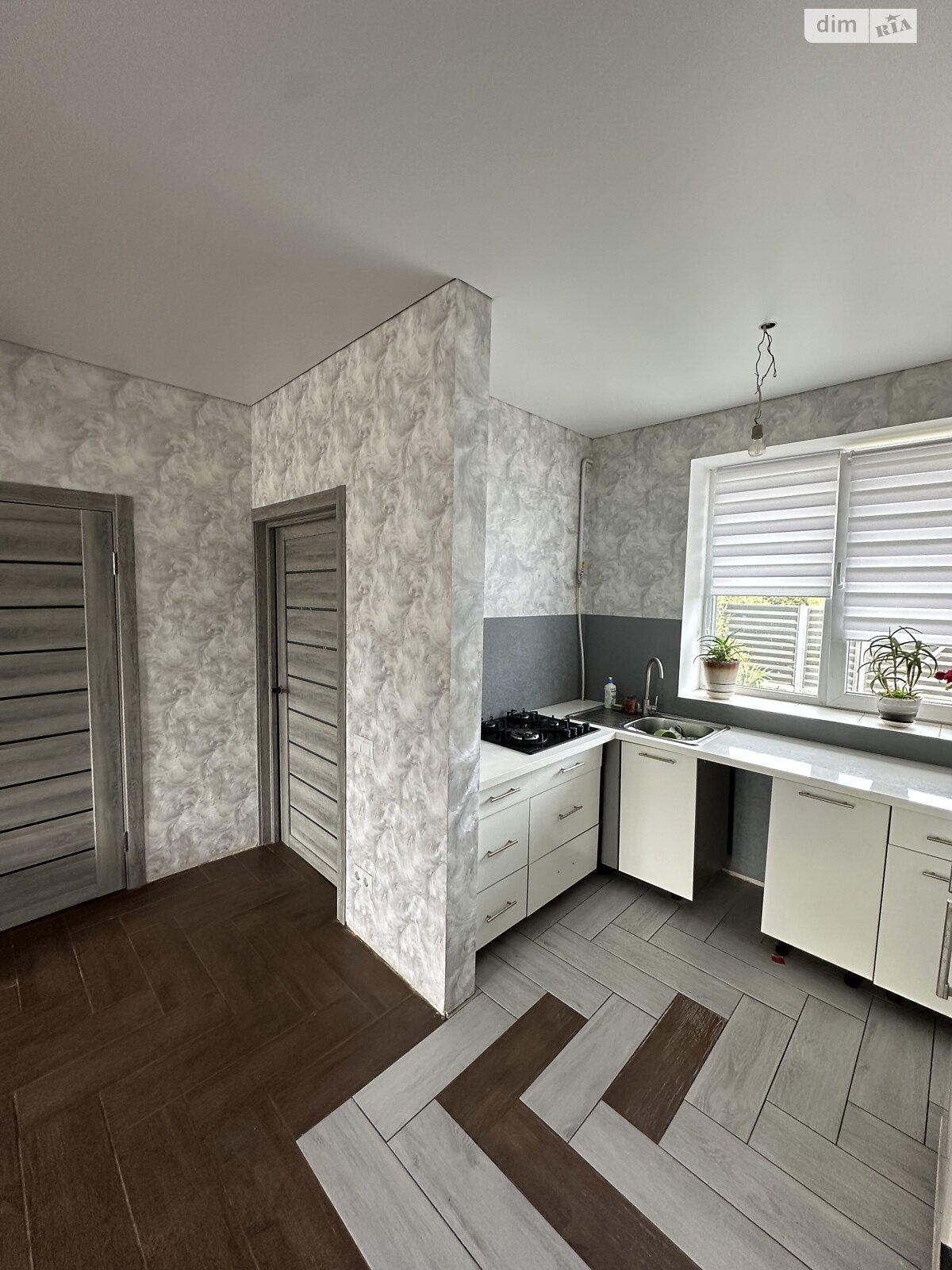 трехэтажный таунхаус, 150 кв. м, кирпич. Продажа в Рудно район Зализнычный фото 1 трехэтажный таунхаус, 150 кв. м, кирпич. Продажа в Рудно район Зализнычный фото 1