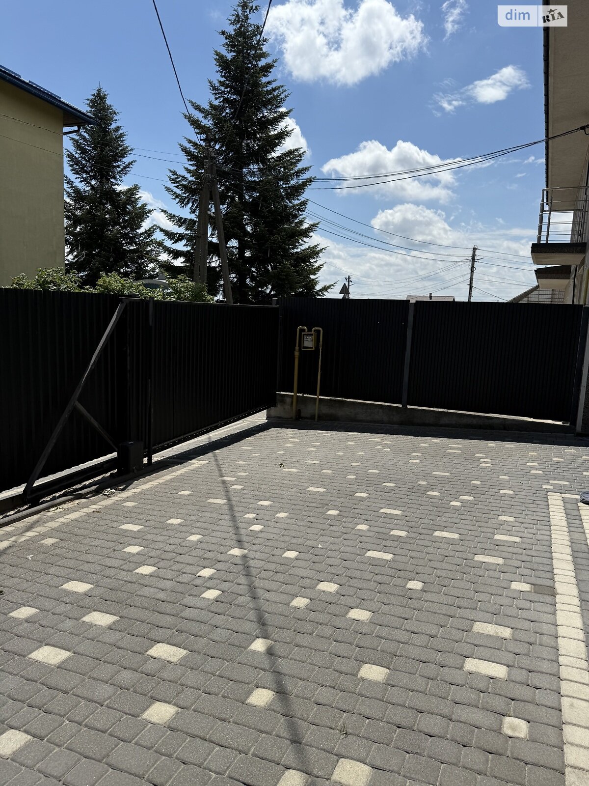 трехэтажный таунхаус, 160.8 кв. м, кирпич. Продажа в Рясно-Русском фото 1 трехэтажный таунхаус, 160.8 кв. м, кирпич. Продажа в Рясно-Русском фото 1