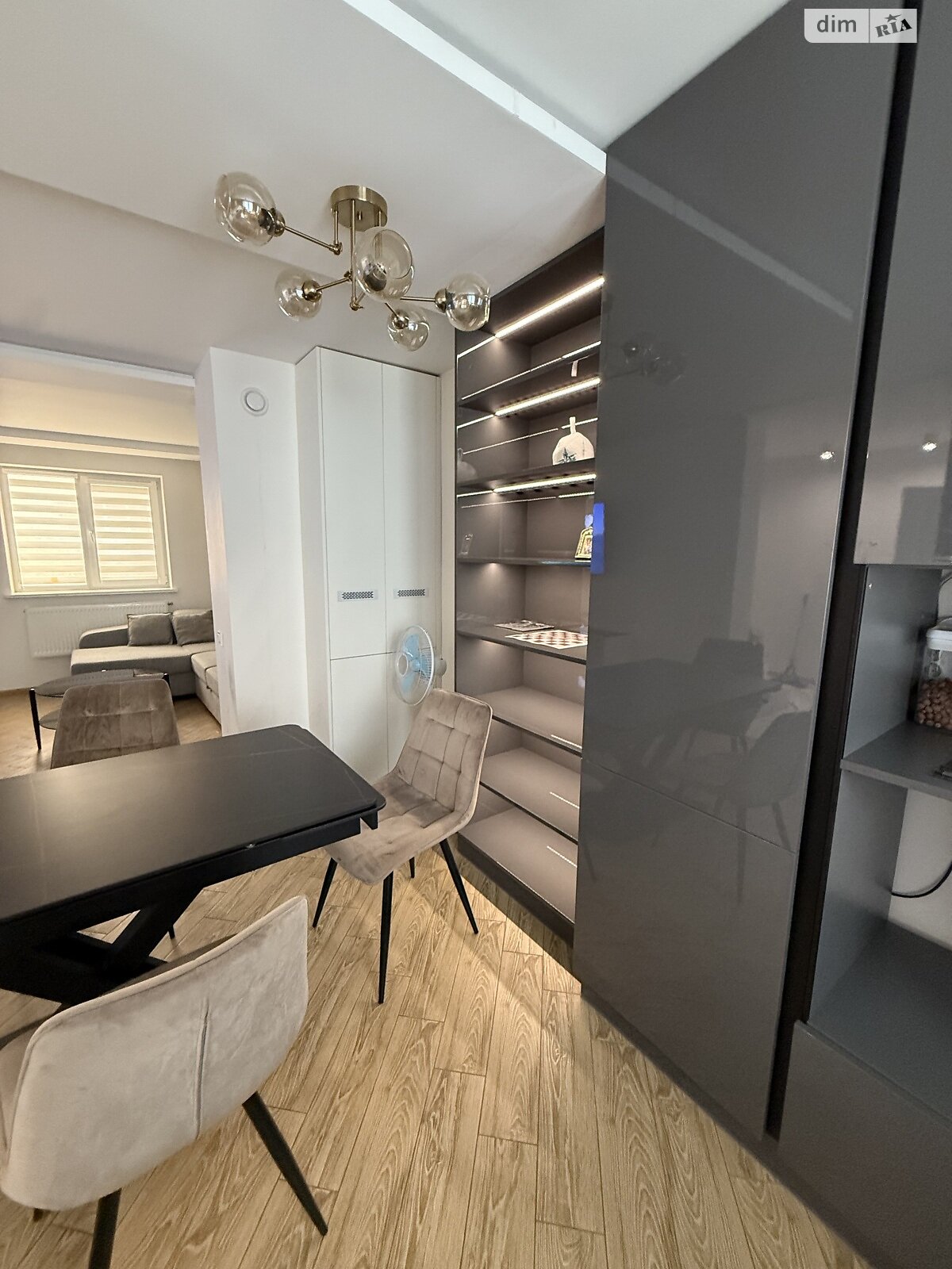 трехэтажный таунхаус, 160.8 кв. м, кирпич. Продажа в Рясно-Русском фото 1 трехэтажный таунхаус, 160.8 кв. м, кирпич. Продажа в Рясно-Русском фото 1