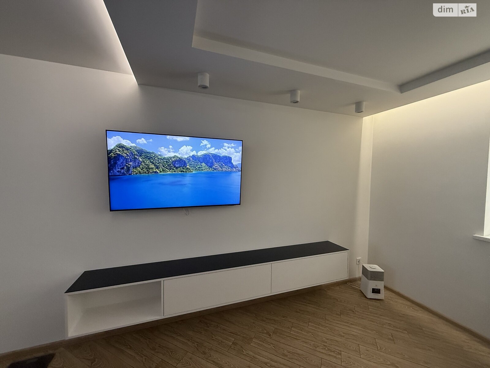 трехэтажный таунхаус, 160.8 кв. м, кирпич. Продажа в Рясно-Русском фото 1 трехэтажный таунхаус, 160.8 кв. м, кирпич. Продажа в Рясно-Русском фото 1