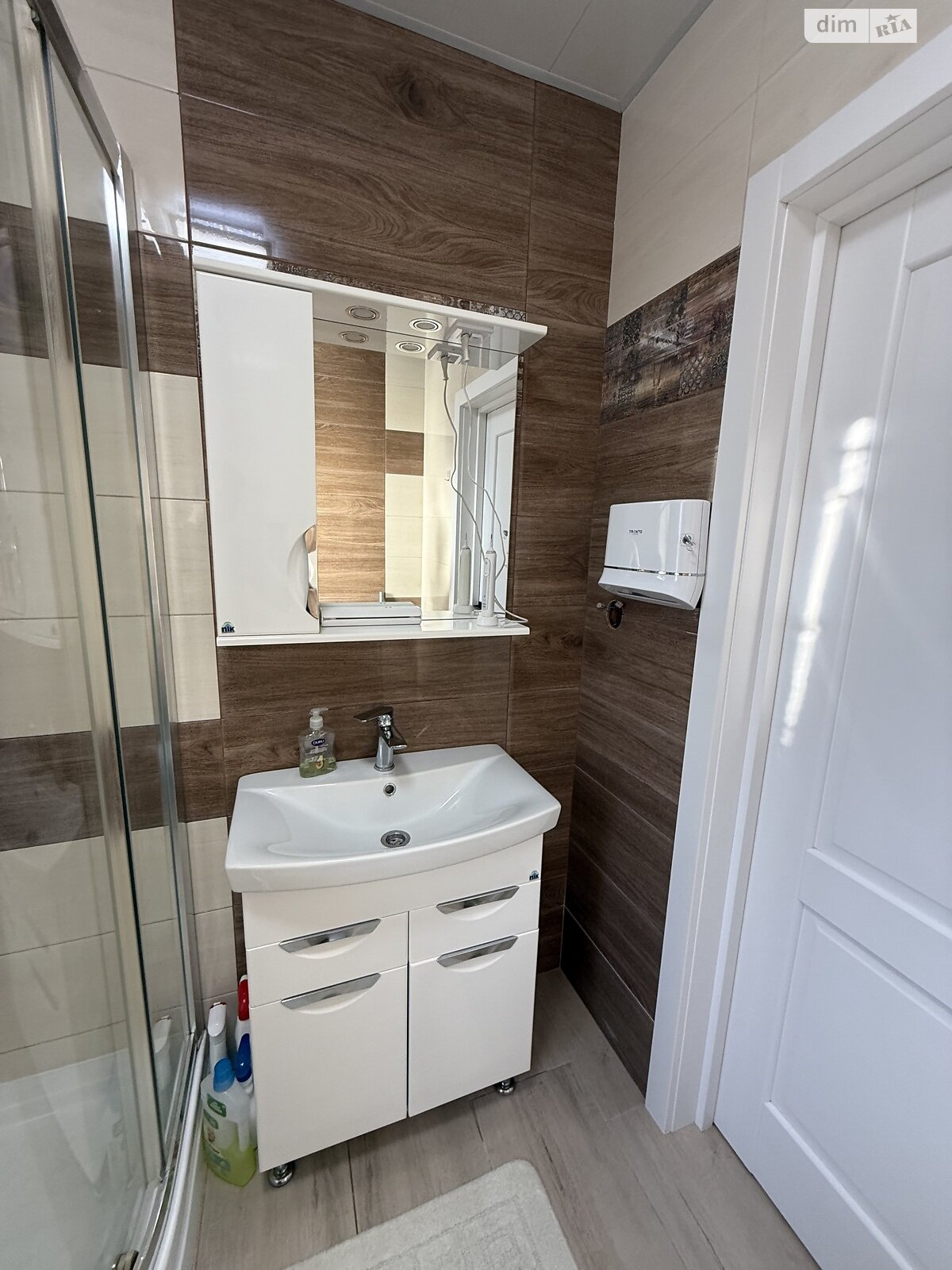 трехэтажный таунхаус, 160.8 кв. м, кирпич. Продажа в Рясно-Русском фото 1 трехэтажный таунхаус, 160.8 кв. м, кирпич. Продажа в Рясно-Русском фото 1