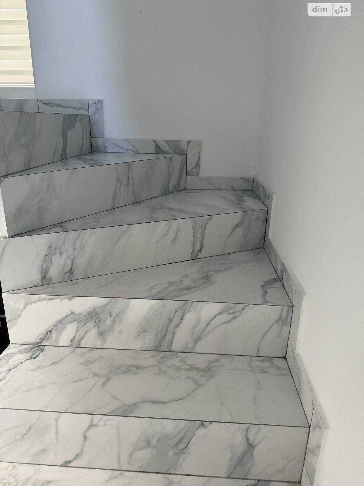 трехэтажный таунхаус, 160.8 кв. м, кирпич. Продажа в Рясно-Русском фото 1 трехэтажный таунхаус, 160.8 кв. м, кирпич. Продажа в Рясно-Русском фото 1