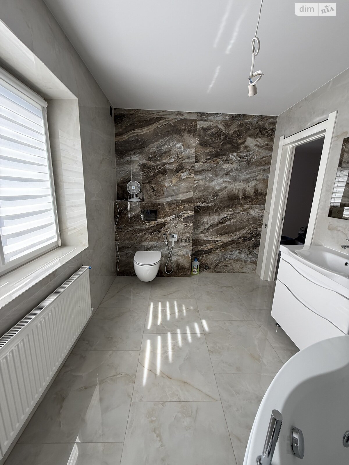 трехэтажный таунхаус, 160.8 кв. м, кирпич. Продажа в Рясно-Русском фото 1 трехэтажный таунхаус, 160.8 кв. м, кирпич. Продажа в Рясно-Русском фото 1