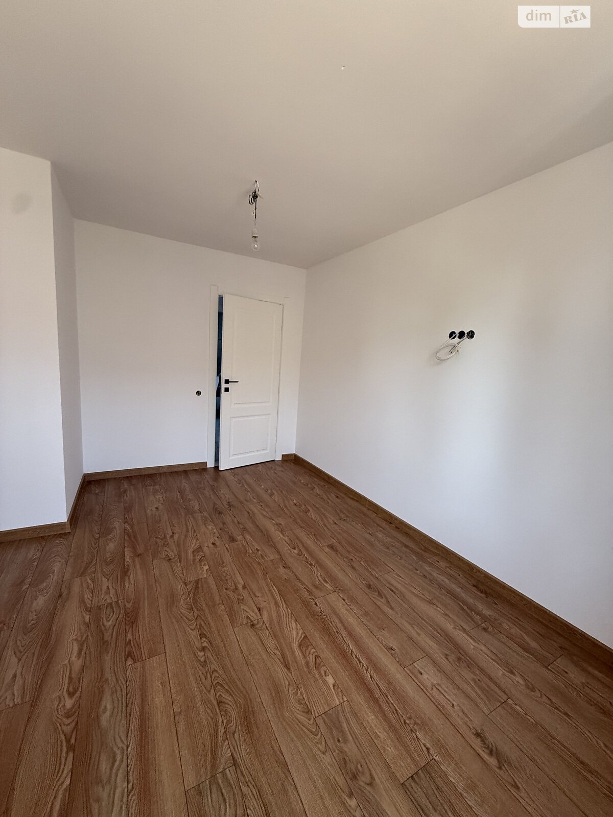 трехэтажный таунхаус, 160.8 кв. м, кирпич. Продажа в Рясно-Русском фото 1 трехэтажный таунхаус, 160.8 кв. м, кирпич. Продажа в Рясно-Русском фото 1