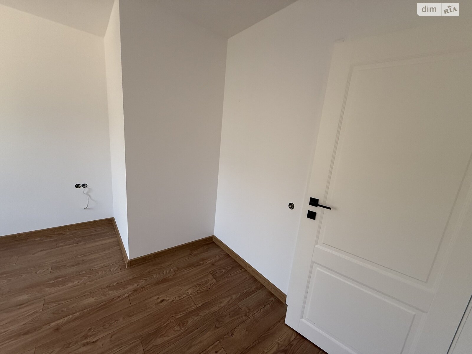 трехэтажный таунхаус, 160.8 кв. м, кирпич. Продажа в Рясно-Русском фото 1 трехэтажный таунхаус, 160.8 кв. м, кирпич. Продажа в Рясно-Русском фото 1