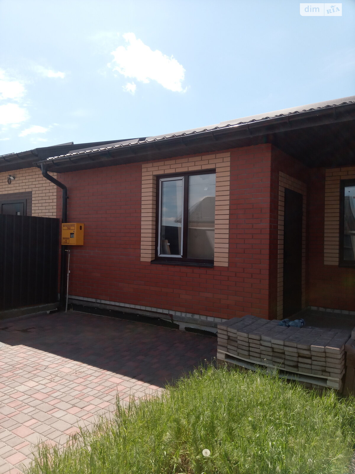 одноповерховий таунхаус, 91.7 кв. м, цегла. Продаж у Шкарівці фото 1