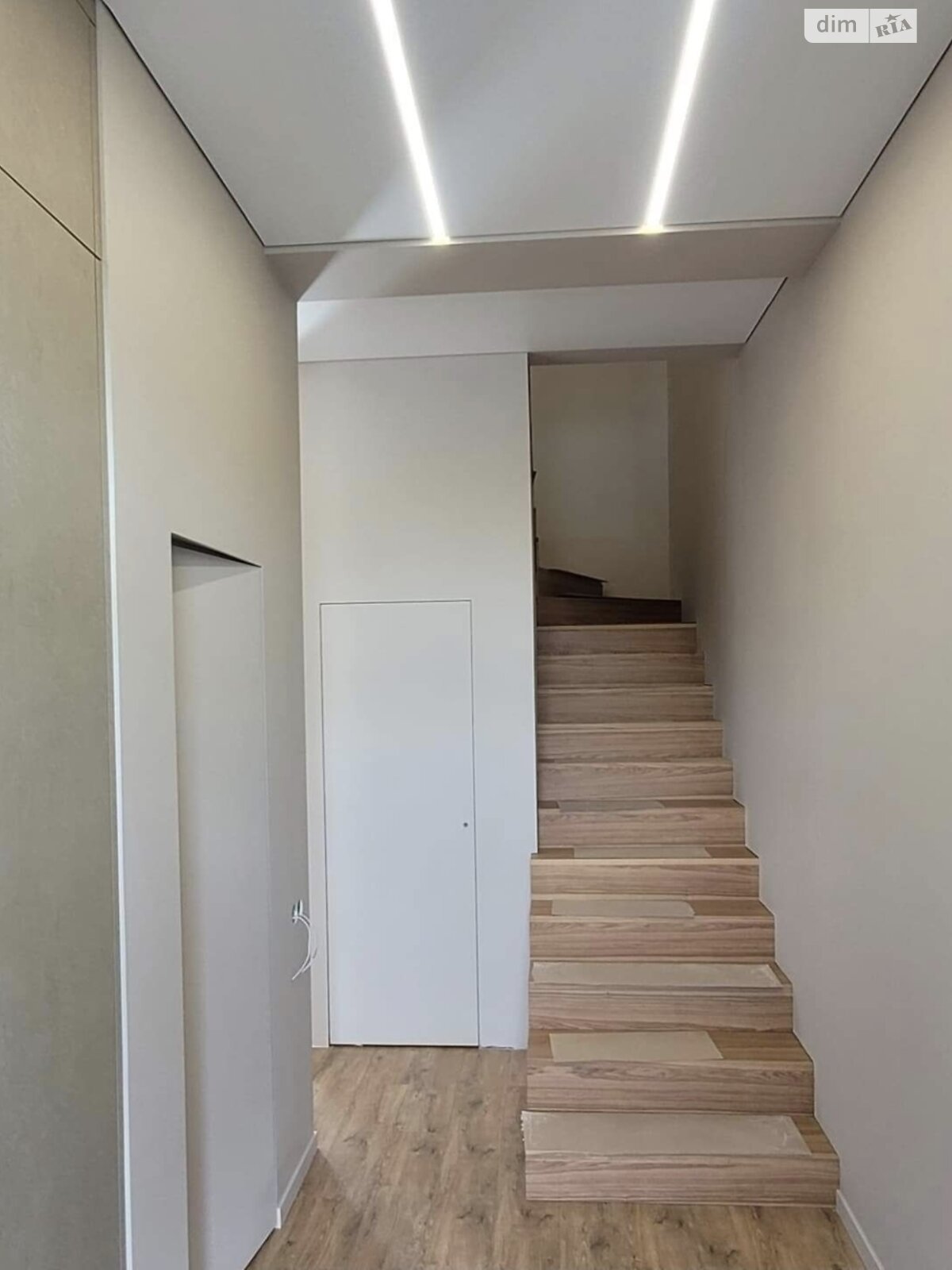 двухэтажный таунхаус, 120 кв. м, кирпич. Продажа в Слобожанском фото 1 двухэтажный таунхаус, 120 кв. м, кирпич. Продажа в Слобожанском фото 1