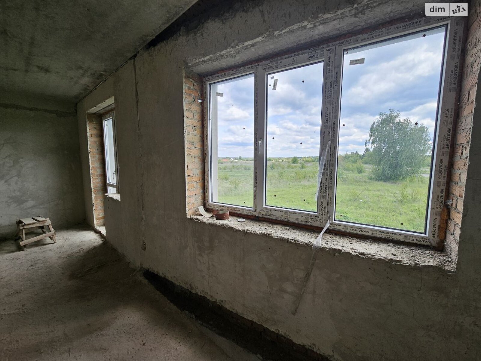 триповерховий таунхаус, 160 кв. м, кирпич. Продаж у Смиківці фото 1 триповерховий таунхаус, 160 кв. м, кирпич. Продаж у Смиківці фото 1