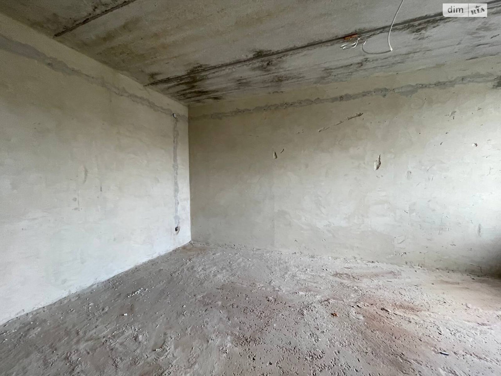 трехэтажный таунхаус, 160 кв. м, кирпич. Продажа в Смыковцы фото 1 трехэтажный таунхаус, 160 кв. м, кирпич. Продажа в Смыковцы фото 1
