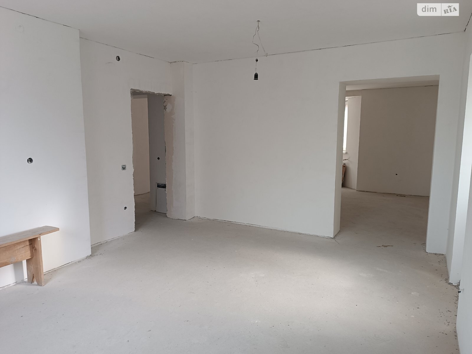 двухэтажный таунхаус, 216 кв. м, кирпич. Продажа в Смыковцы фото 1