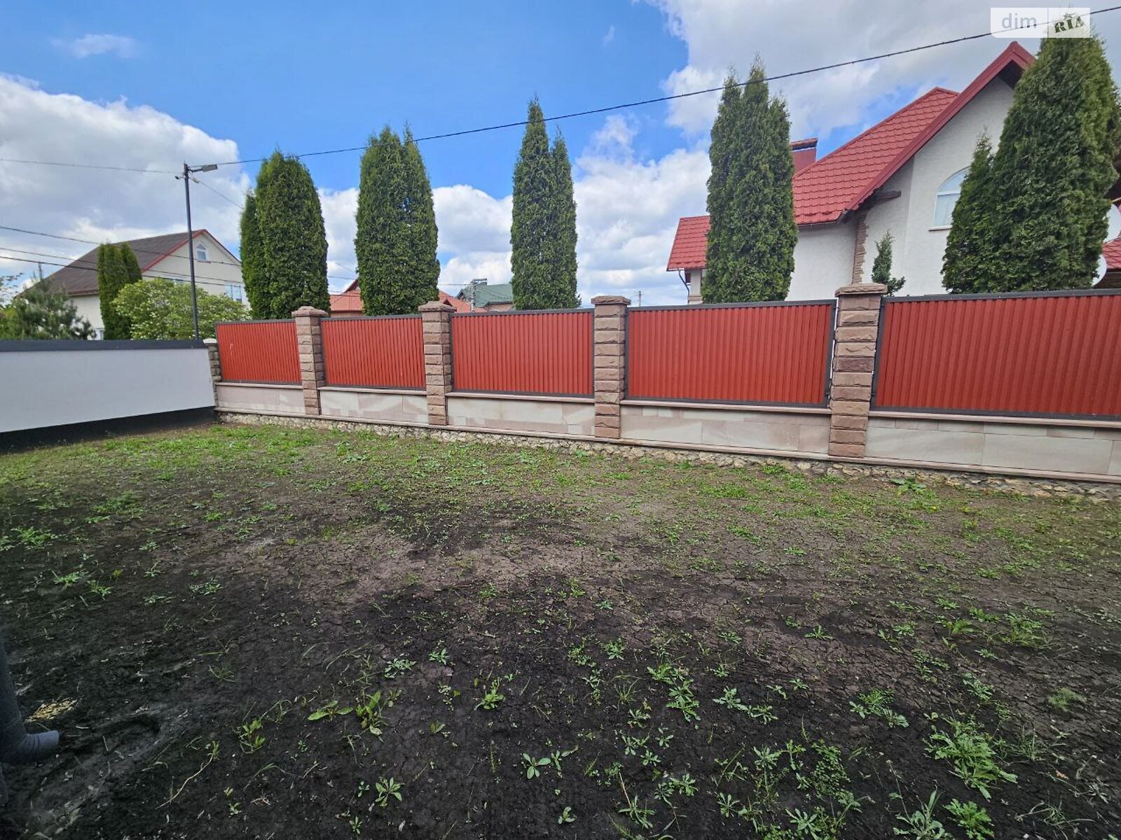 двухэтажный таунхаус, 110 кв. м, кирпич. Продажа в Смыковцы фото 1 двухэтажный таунхаус, 110 кв. м, кирпич. Продажа в Смыковцы фото 1