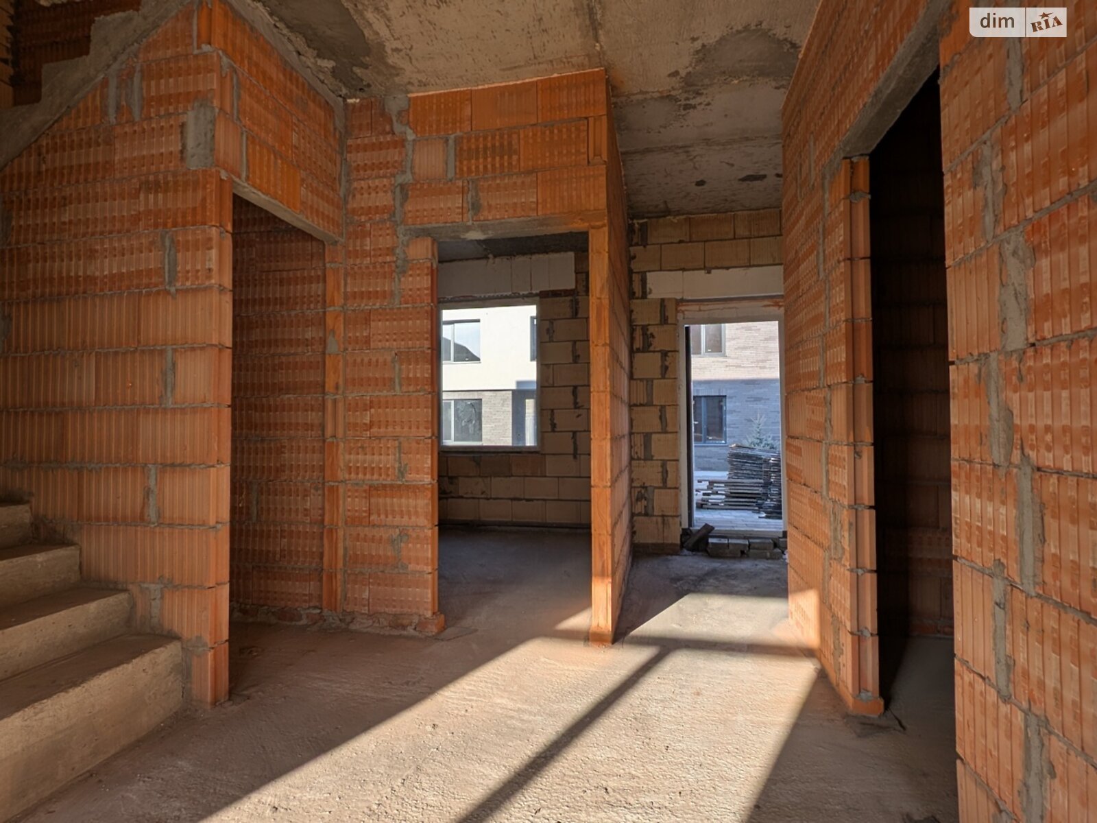 двоповерховий таунхаус, 110 кв. м, кирпич. Продаж у Софіївській Борщагівці фото 1 двоповерховий таунхаус, 110 кв. м, кирпич. Продаж у Софіївській Борщагівці фото 1