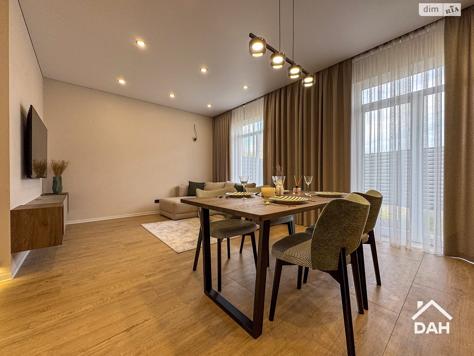 двухэтажный таунхаус, 110 кв. м, керамический блок. Продажа в Софиевской Борщаговке фото 1