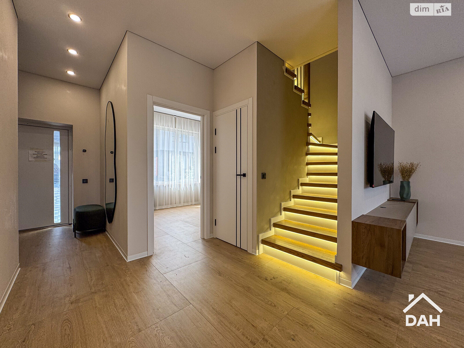 двухэтажный таунхаус, 110 кв. м, керамический блок. Продажа в Софиевской Борщаговке фото 1