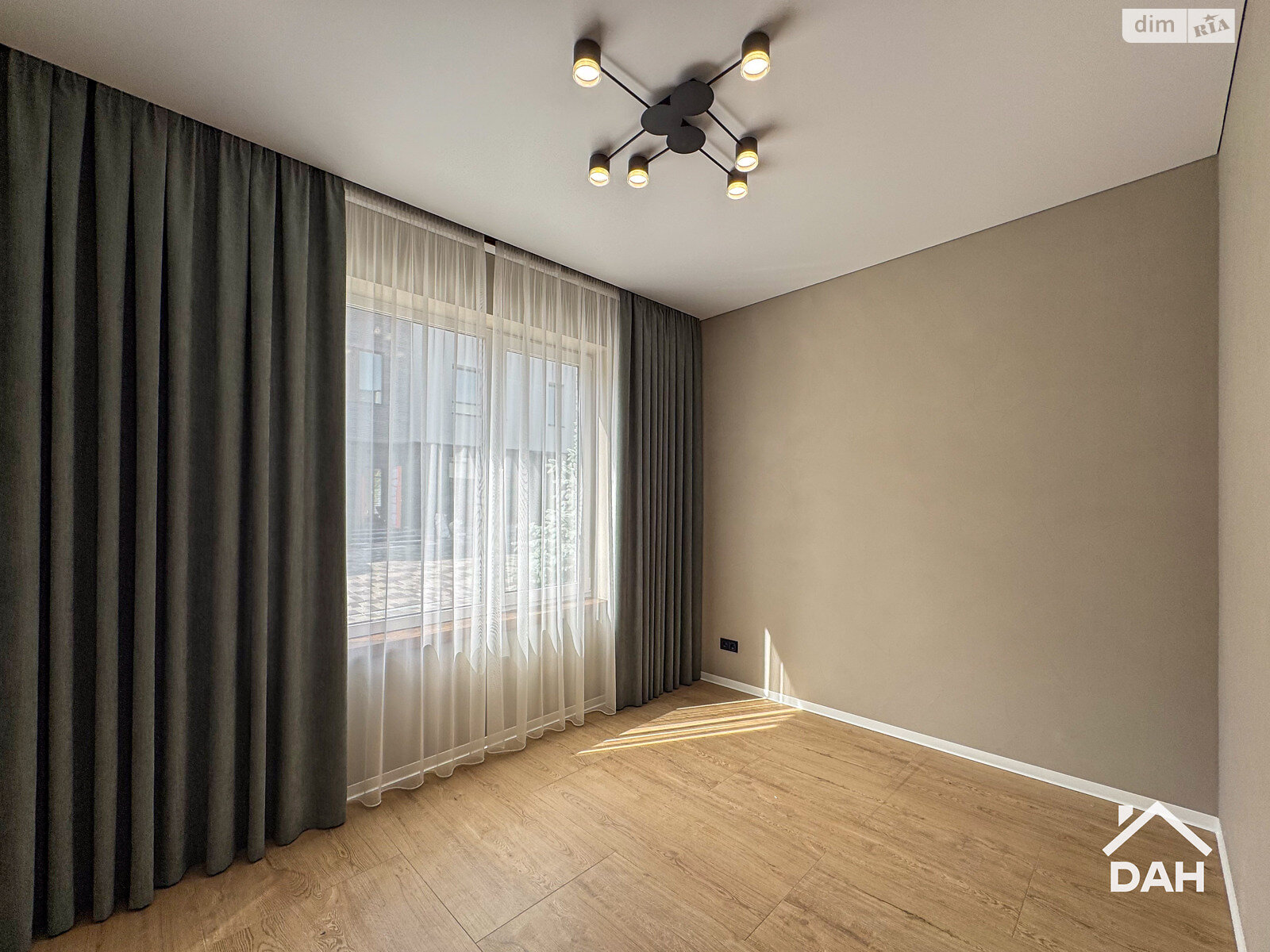 двухэтажный таунхаус, 110 кв. м, керамический блок. Продажа в Софиевской Борщаговке фото 1