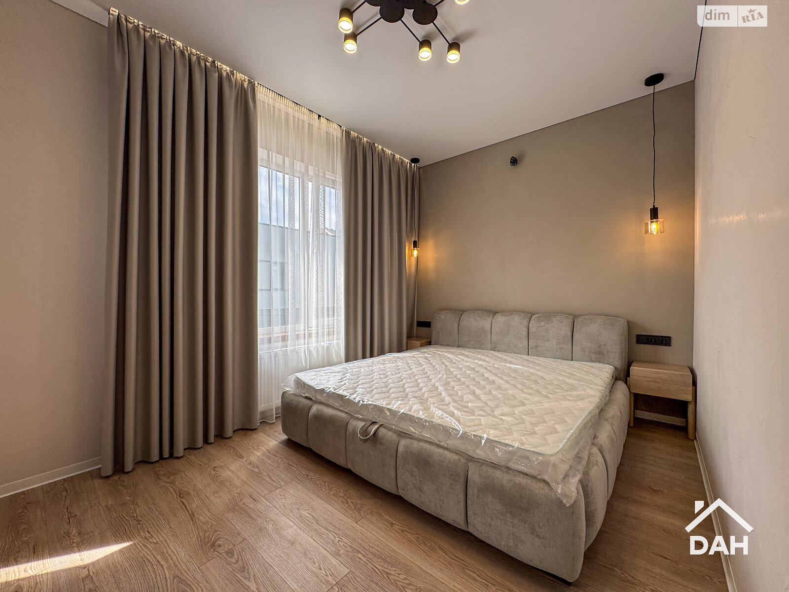 двухэтажный таунхаус, 110 кв. м, керамический блок. Продажа в Софиевской Борщаговке фото 1