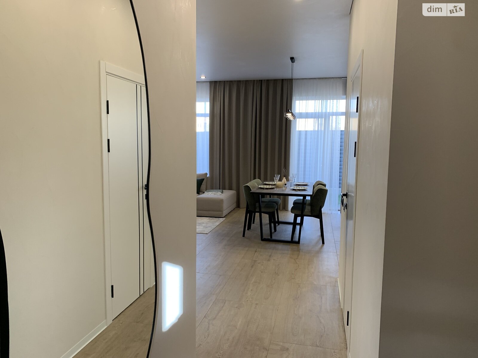 двоповерховий таунхаус, 110 кв. м, цегла. Продаж у Софіївській Борщагівці фото 1 двоповерховий таунхаус, 110 кв. м, цегла. Продаж у Софіївській Борщагівці фото 1