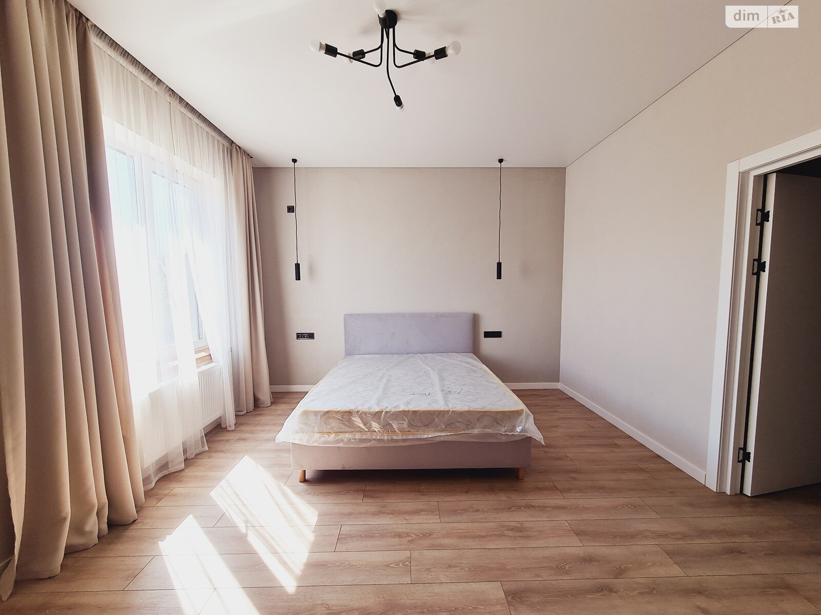 двоповерховий таунхаус, 95 кв. м, керамический блок. Продаж у Софіївській Борщагівці фото 1 двоповерховий таунхаус, 95 кв. м, керамический блок. Продаж у Софіївській Борщагівці фото 1