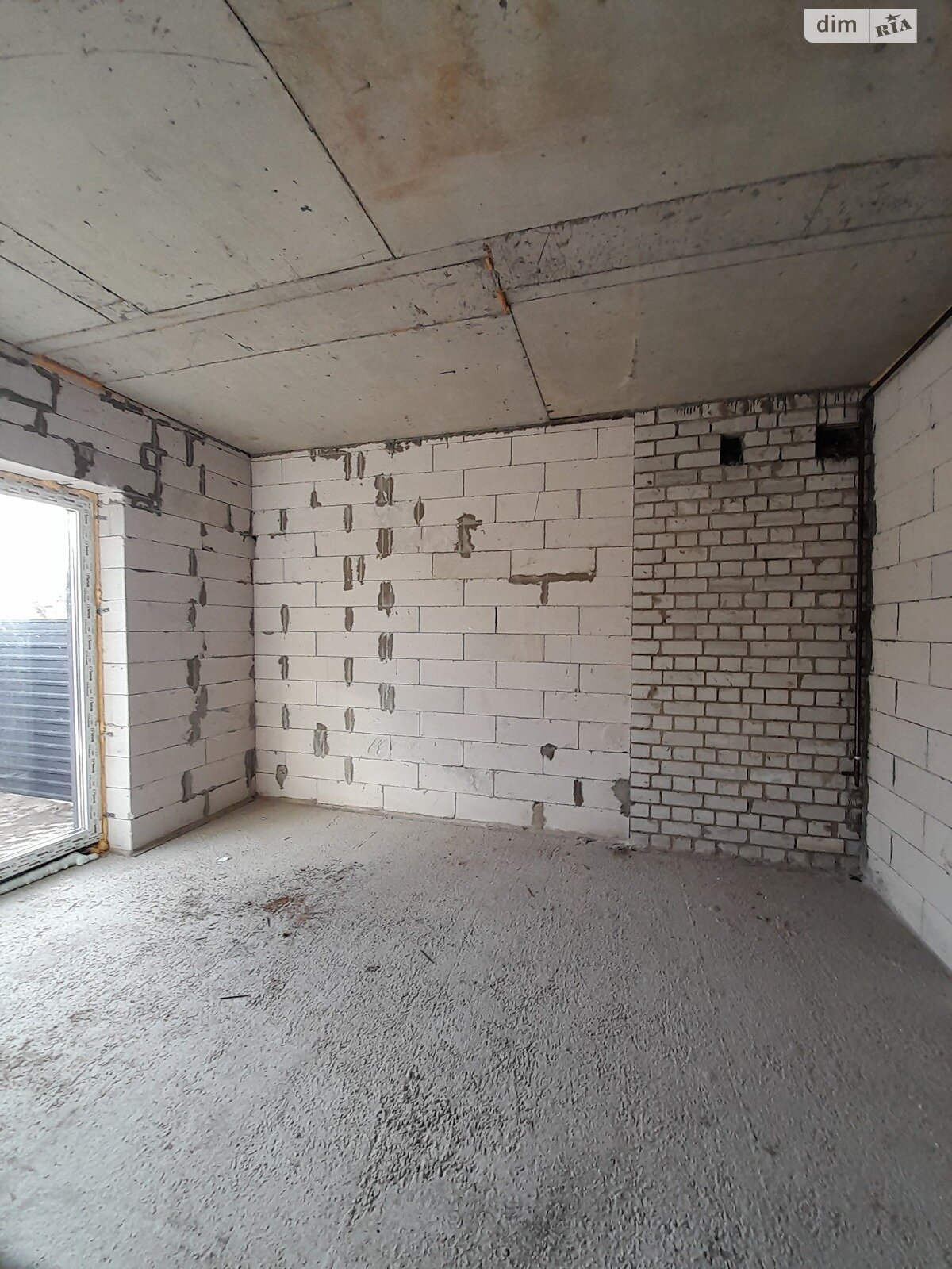 трехэтажный таунхаус, 90 кв. м, газобетон. Продажа в Софиевской Борщаговке фото 1 трехэтажный таунхаус, 90 кв. м, газобетон. Продажа в Софиевской Борщаговке фото 1