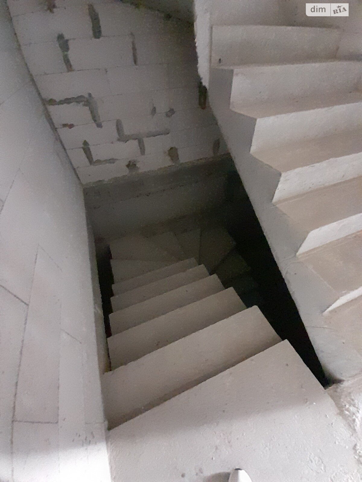 трехэтажный таунхаус, 90 кв. м, газобетон. Продажа в Софиевской Борщаговке фото 1 трехэтажный таунхаус, 90 кв. м, газобетон. Продажа в Софиевской Борщаговке фото 1