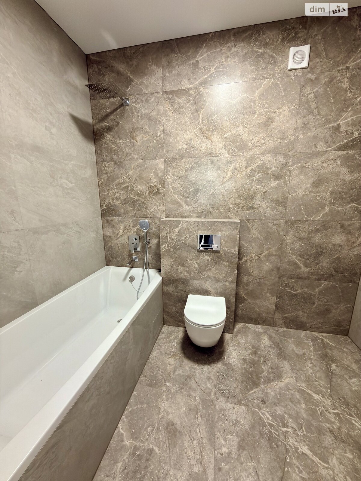 двухэтажный таунхаус, 115 кв. м, кирпич. Продажа в Софиевской Борщаговке фото 1