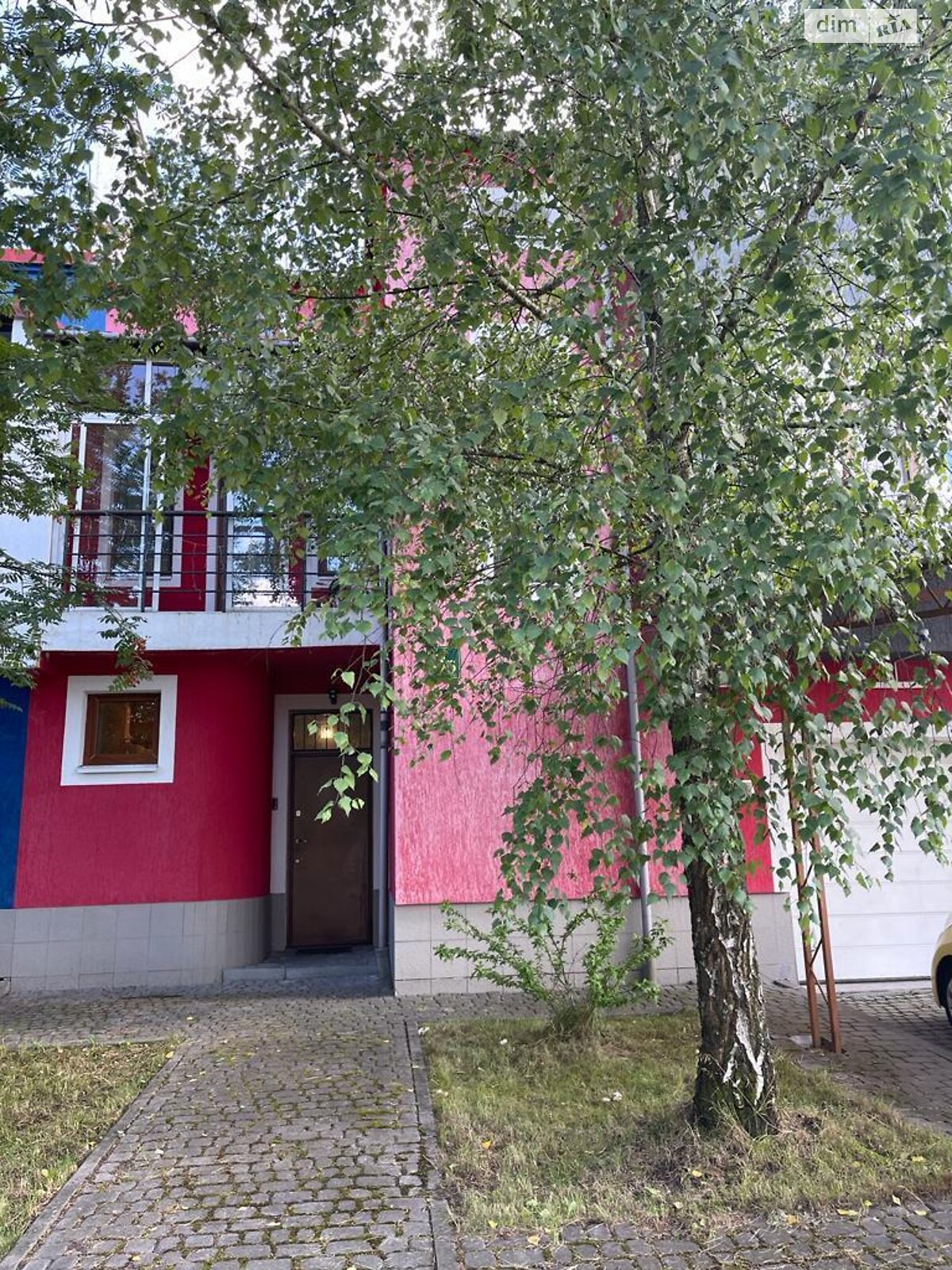 трехэтажный таунхаус, 184 кв. м, кирпич. Продажа в Солонке фото 1 трехэтажный таунхаус, 184 кв. м, кирпич. Продажа в Солонке фото 1