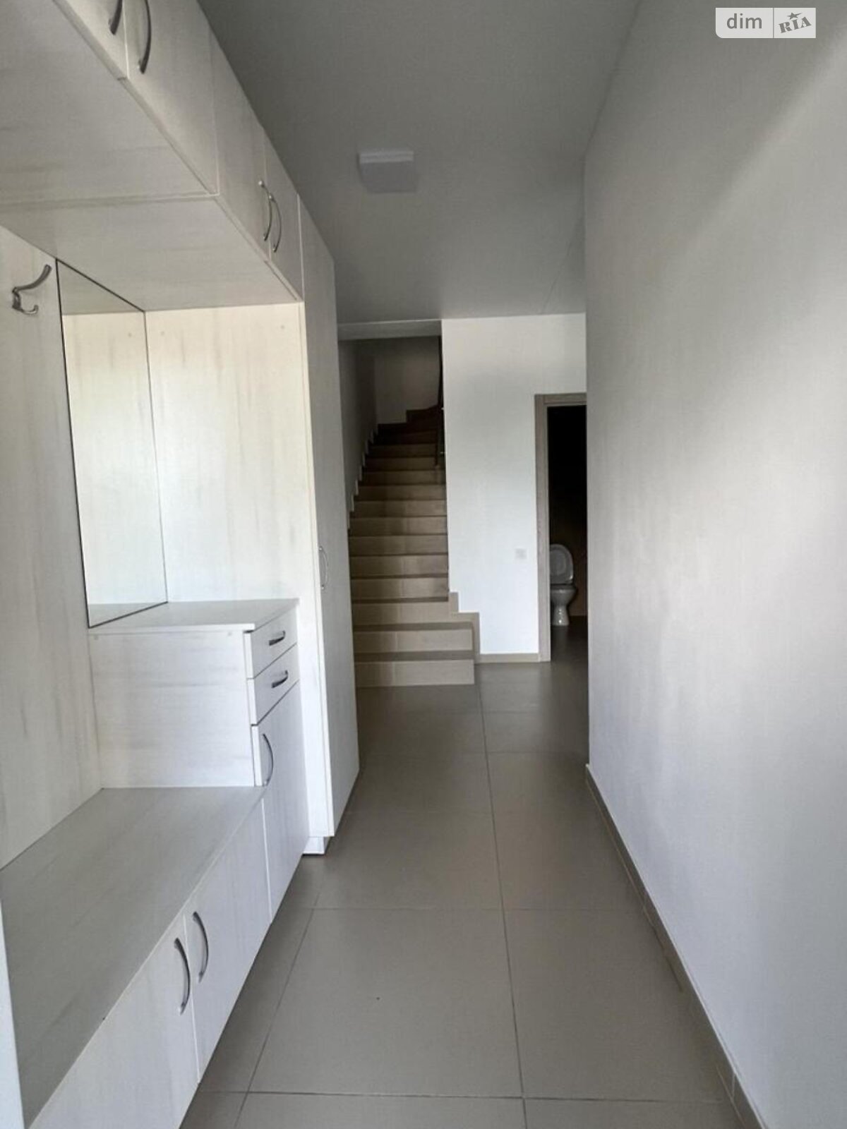 двухэтажный таунхаус, 83.1 кв. м, кирпич. Продажа в Старом Яричове фото 1 двухэтажный таунхаус, 83.1 кв. м, кирпич. Продажа в Старом Яричове фото 1