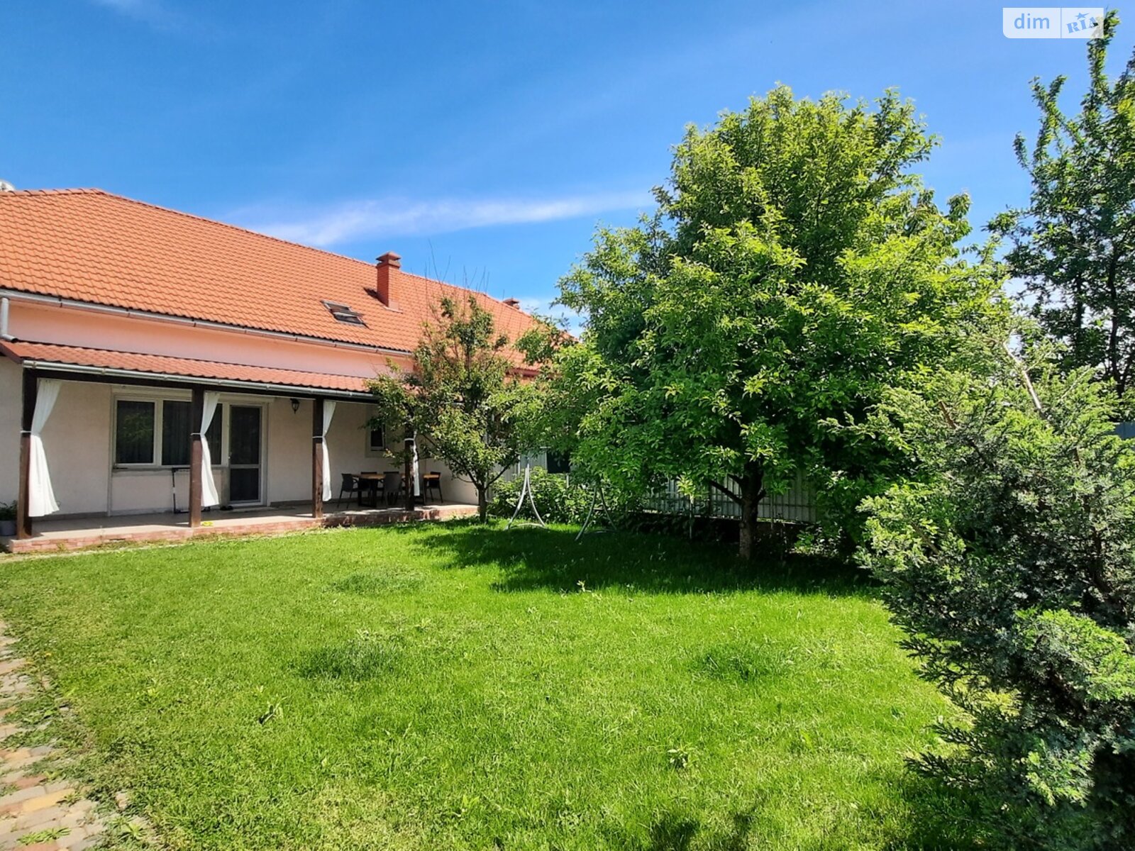 двоповерховий таунхаус, 124.8 кв. м, цегла. Продаж у Сторожниці фото 1 двоповерховий таунхаус, 124.8 кв. м, цегла. Продаж у Сторожниці фото 1