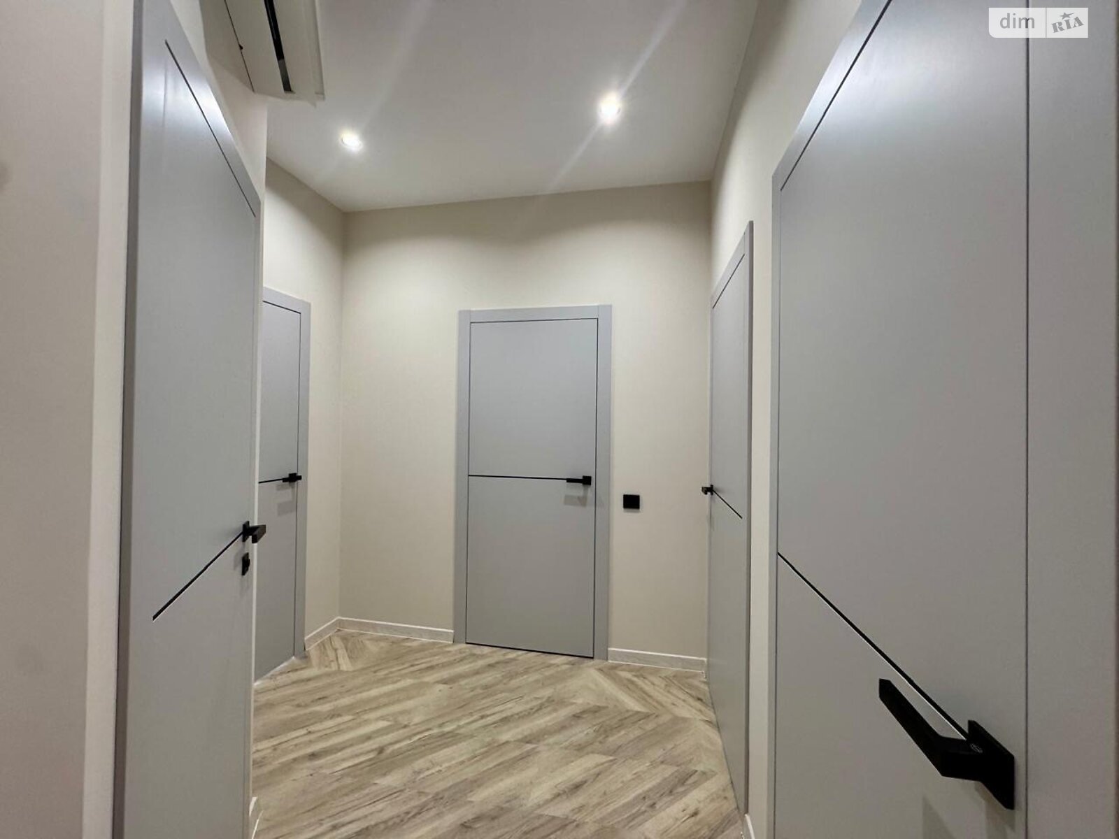 двоповерховий таунхаус, 120 кв. м, цегла. Продаж у Сторожниці фото 1