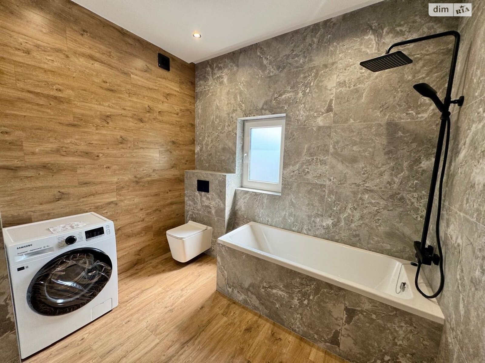 двоповерховий таунхаус, 120 кв. м, цегла. Продаж у Сторожниці фото 1