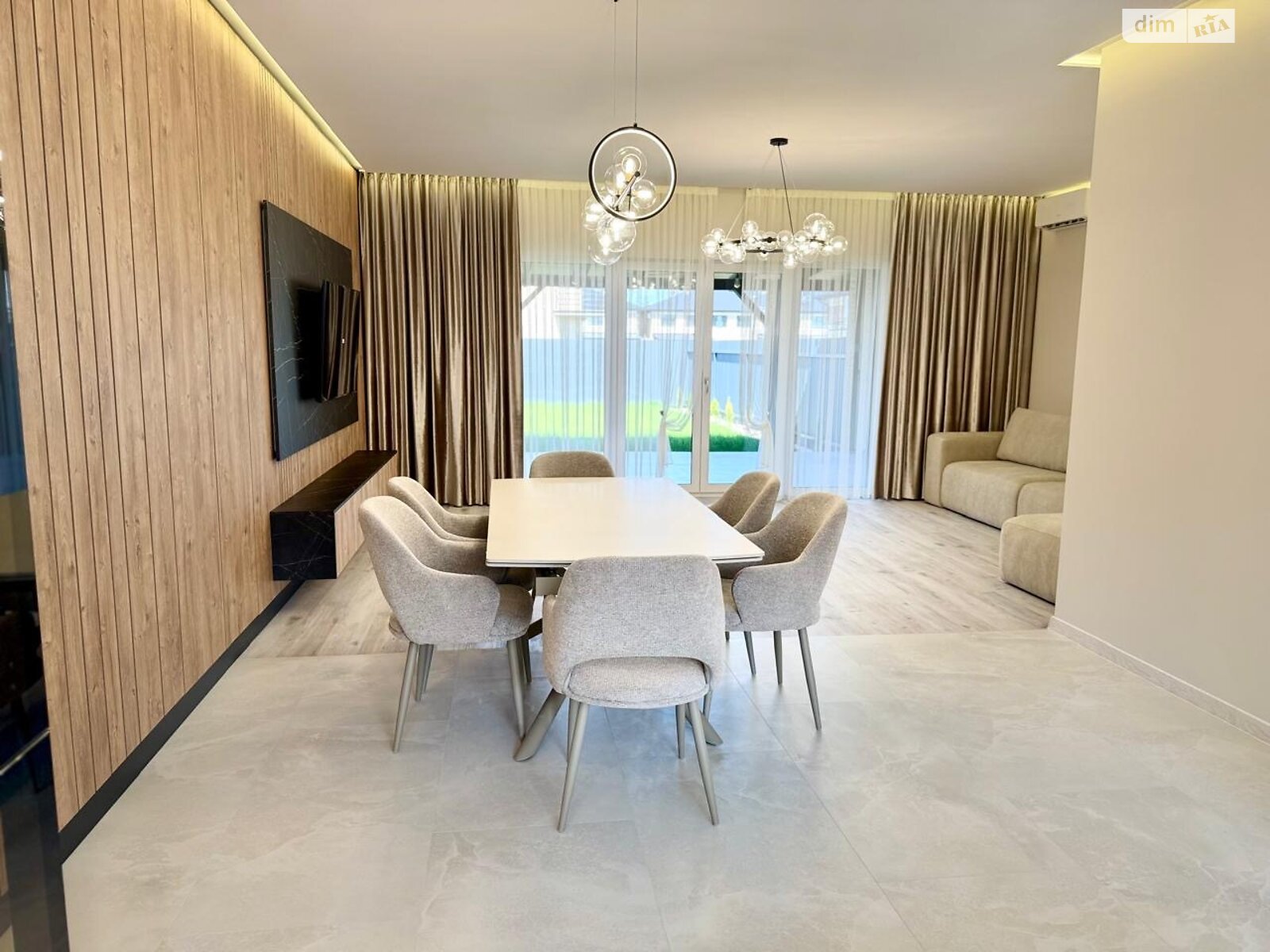 двоповерховий таунхаус, 120 кв. м, цегла. Продаж у Сторожниці фото 1