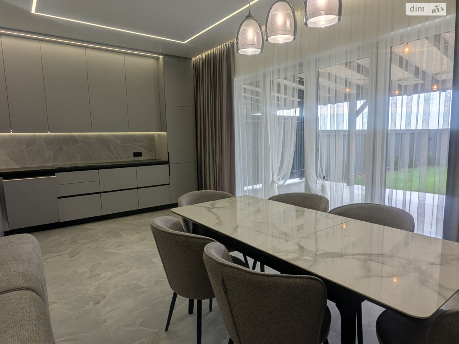 двоповерховий таунхаус, 123 кв. м, цегла. Продаж у Сторожниці фото 1 двоповерховий таунхаус, 123 кв. м, цегла. Продаж у Сторожниці фото 1