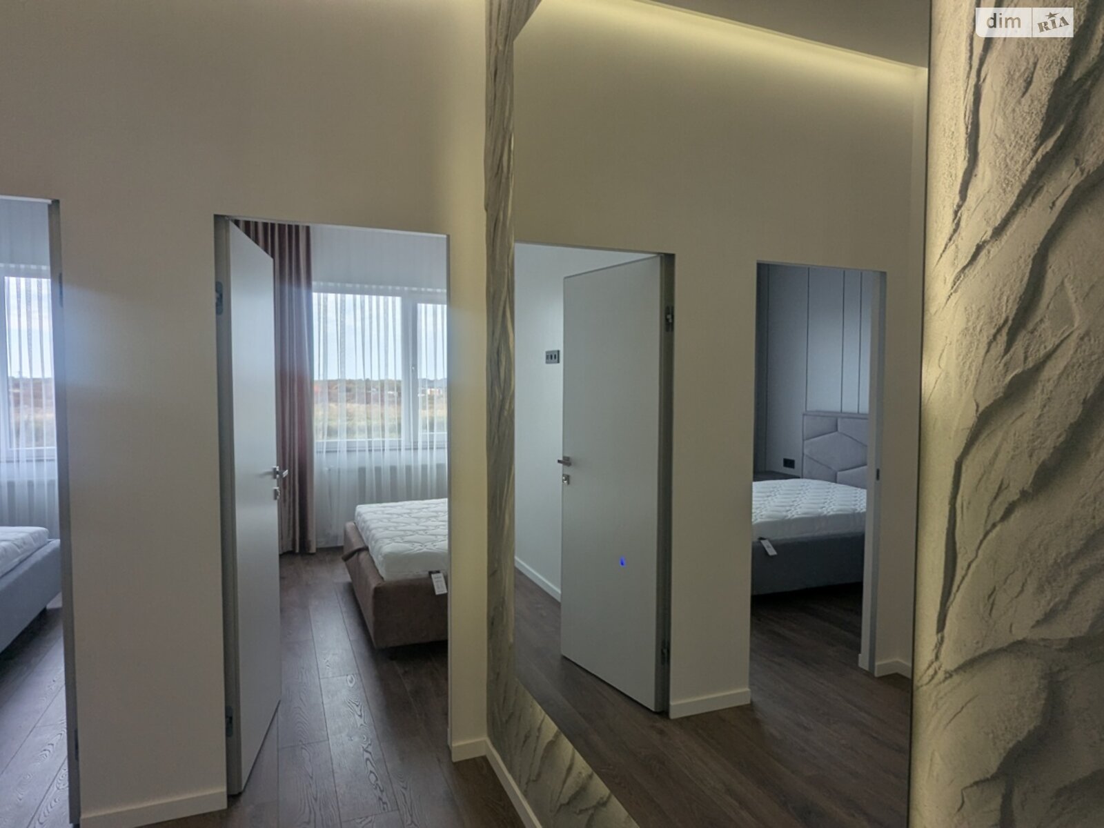 двоповерховий таунхаус, 123 кв. м, цегла. Продаж у Сторожниці фото 1 двоповерховий таунхаус, 123 кв. м, цегла. Продаж у Сторожниці фото 1