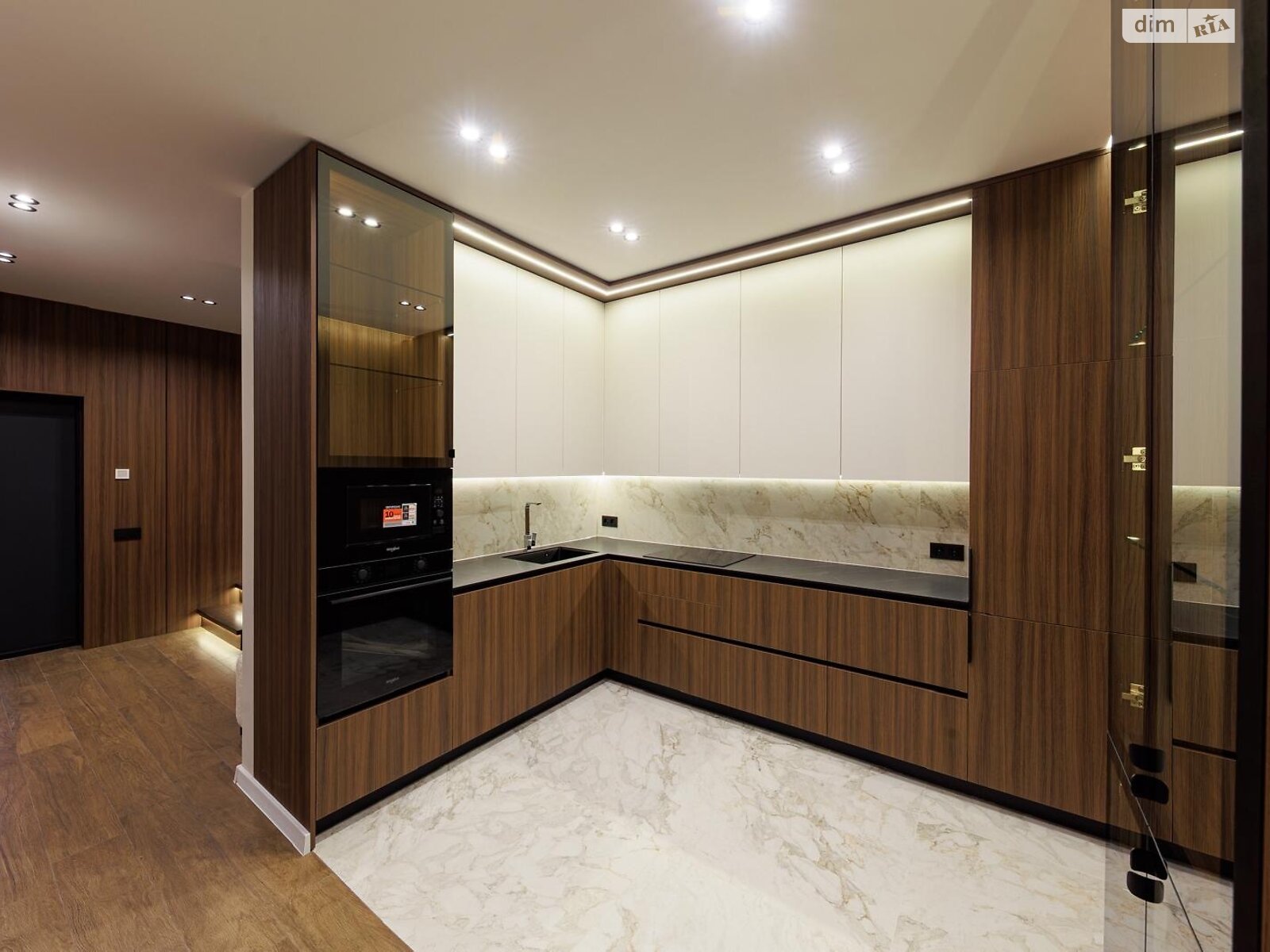 двоповерховий таунхаус, 125 кв. м, цегла. Продаж у Сторожниці фото 1 двоповерховий таунхаус, 125 кв. м, цегла. Продаж у Сторожниці фото 1