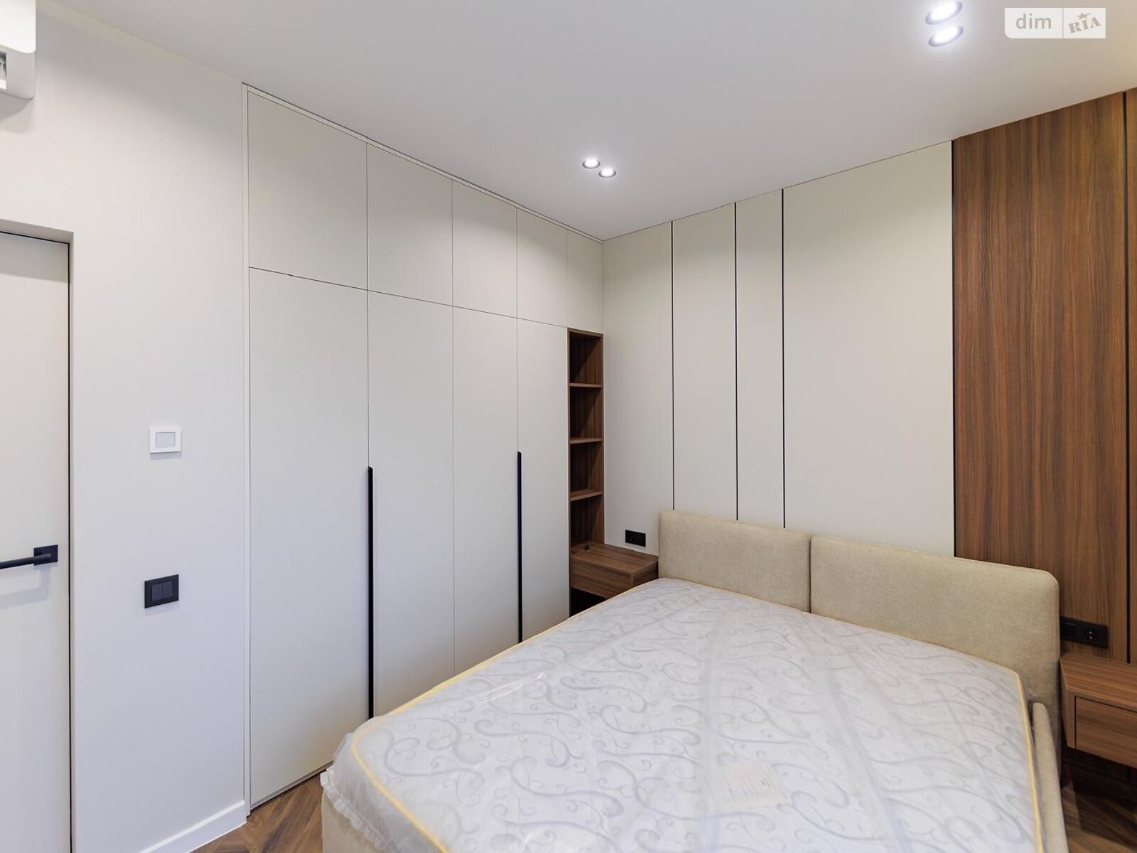 двоповерховий таунхаус, 125 кв. м, цегла. Продаж у Сторожниці фото 1 двоповерховий таунхаус, 125 кв. м, цегла. Продаж у Сторожниці фото 1