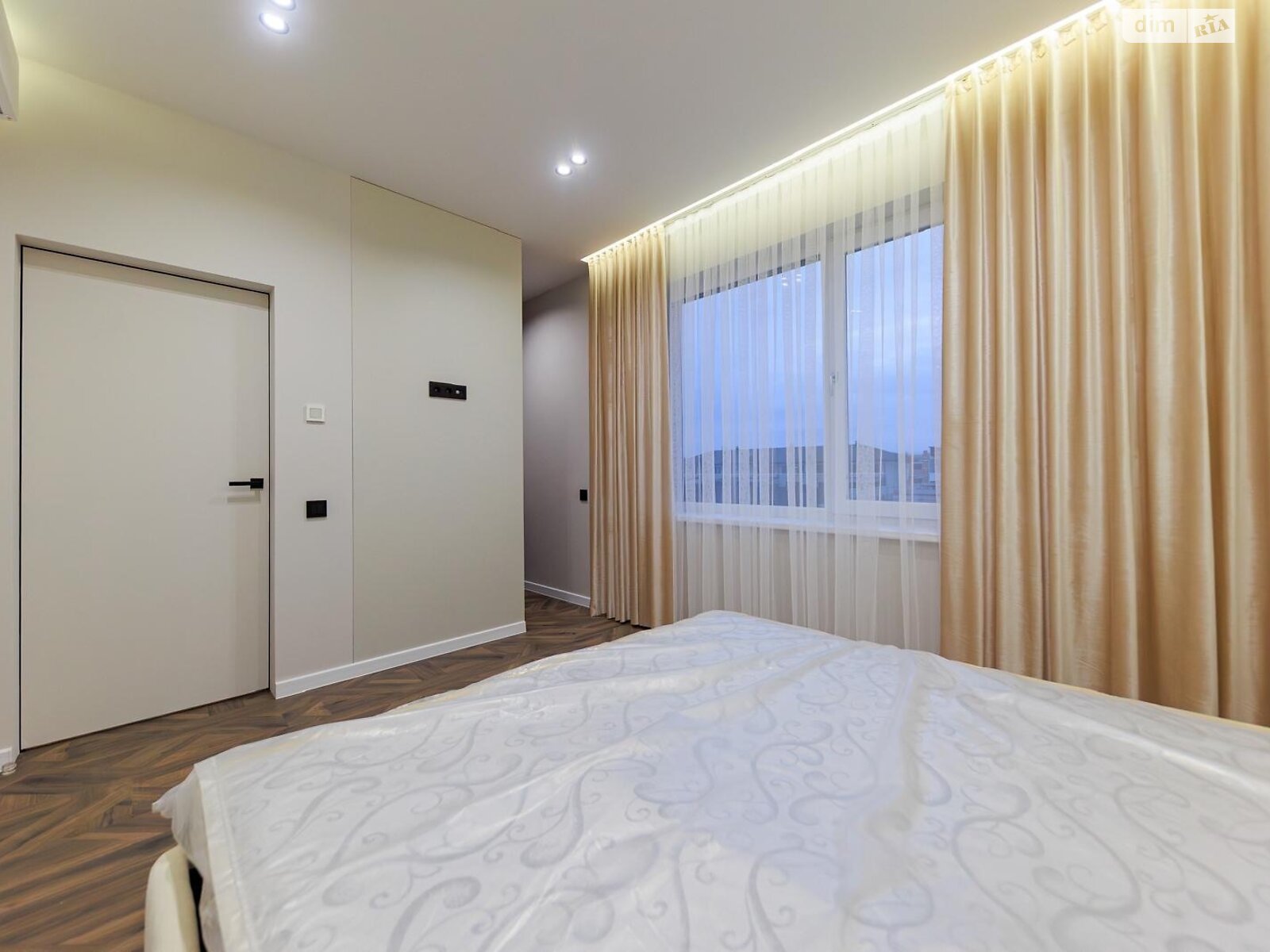 двоповерховий таунхаус, 125 кв. м, цегла. Продаж у Сторожниці фото 1 двоповерховий таунхаус, 125 кв. м, цегла. Продаж у Сторожниці фото 1