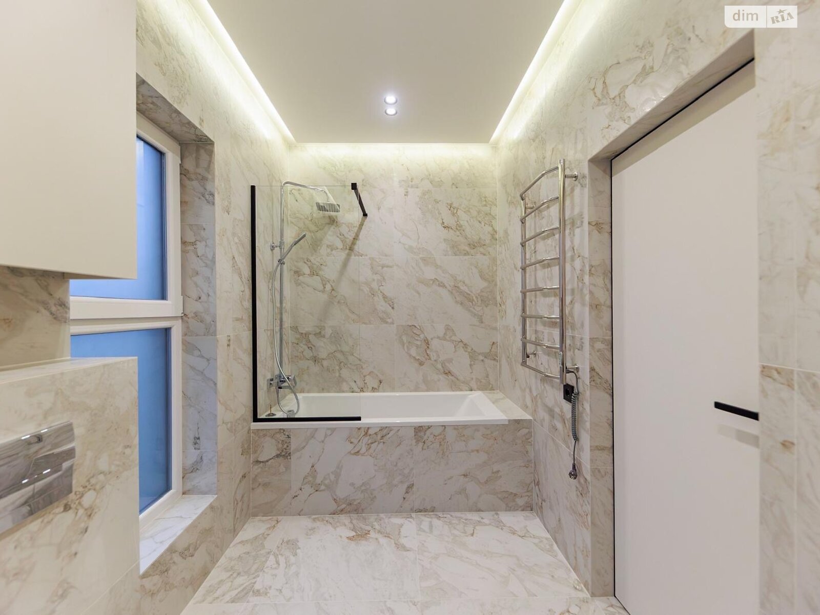 двоповерховий таунхаус, 125 кв. м, цегла. Продаж у Сторожниці фото 1 двоповерховий таунхаус, 125 кв. м, цегла. Продаж у Сторожниці фото 1