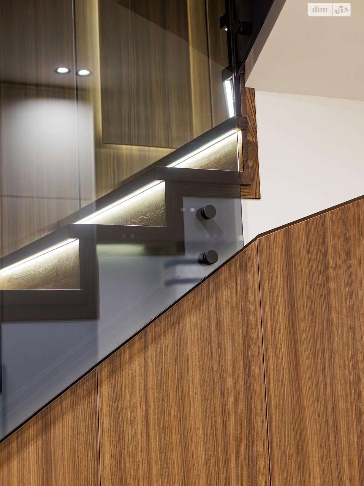 двоповерховий таунхаус, 125 кв. м, цегла. Продаж у Сторожниці фото 1 двоповерховий таунхаус, 125 кв. м, цегла. Продаж у Сторожниці фото 1