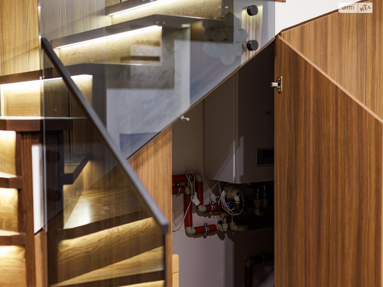 двоповерховий таунхаус, 125 кв. м, цегла. Продаж у Сторожниці фото 1 двоповерховий таунхаус, 125 кв. м, цегла. Продаж у Сторожниці фото 1