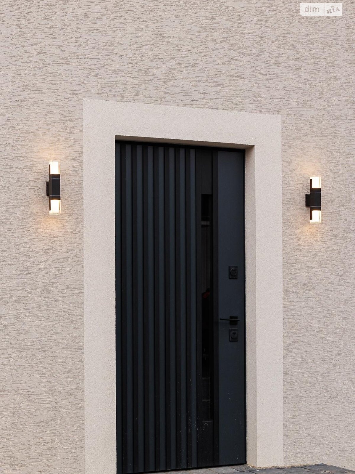 двоповерховий таунхаус, 125 кв. м, цегла. Продаж у Сторожниці фото 1 двоповерховий таунхаус, 125 кв. м, цегла. Продаж у Сторожниці фото 1