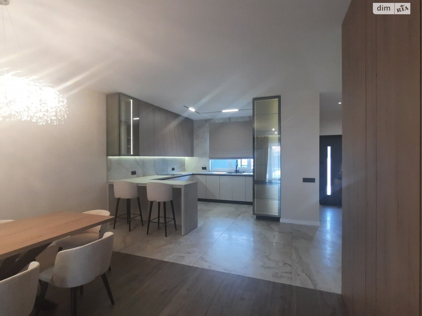 двоповерховий таунхаус, 144.3 кв. м, цегла. Продаж у Сторожниці фото 1 двоповерховий таунхаус, 144.3 кв. м, цегла. Продаж у Сторожниці фото 1