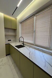 двухэтажный таунхаус, 125 кв. м, кирпич. Продажа в Сторожнице фото 2