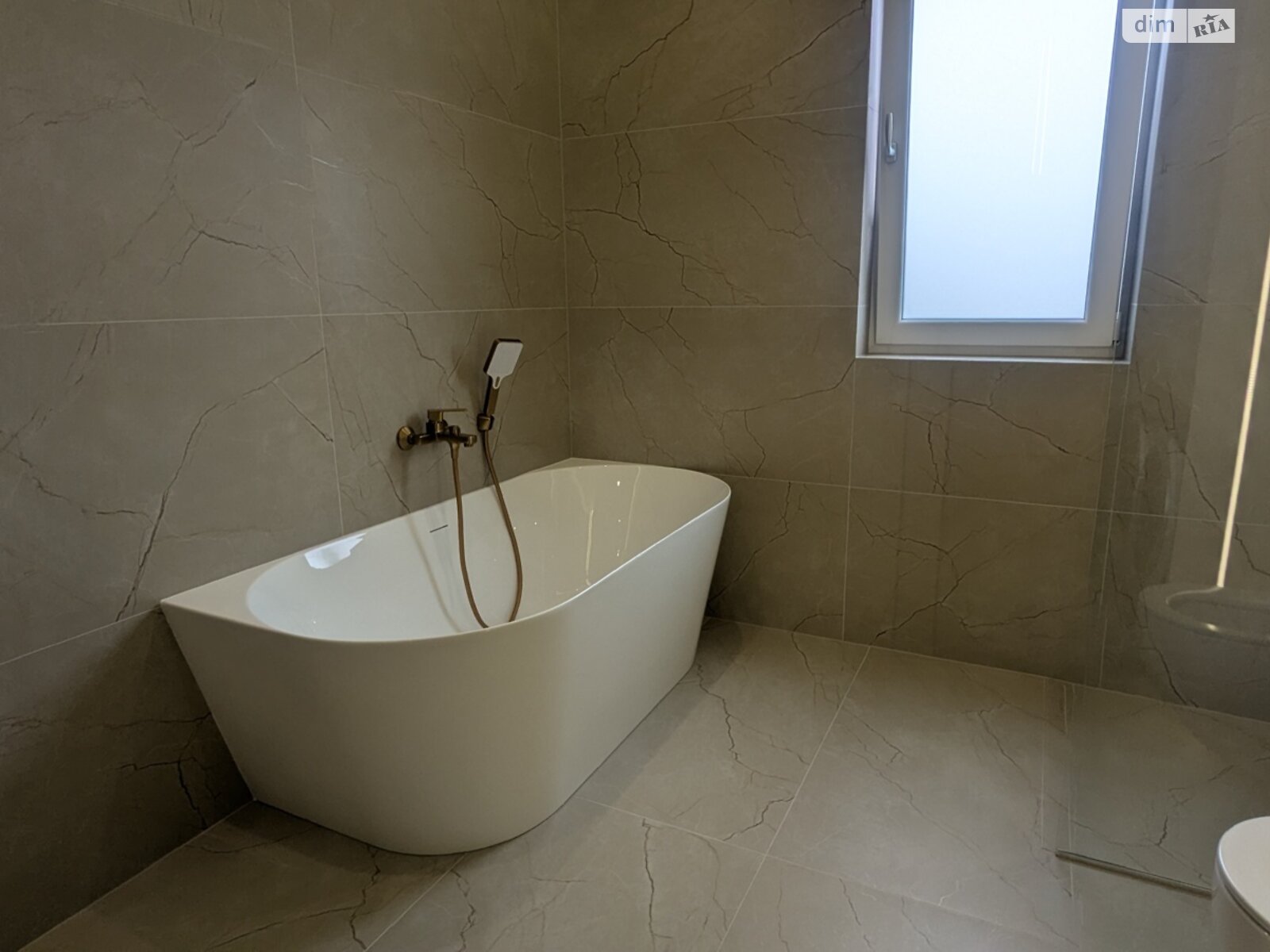 двоповерховий таунхаус, 123 кв. м, цегла. Продаж у Сторожниці фото 1 двоповерховий таунхаус, 123 кв. м, цегла. Продаж у Сторожниці фото 1