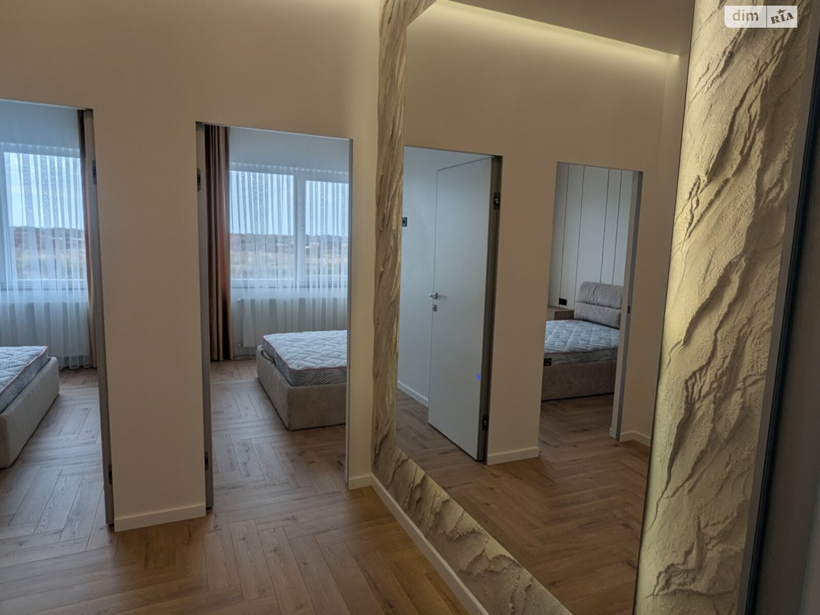 двоповерховий таунхаус, 123 кв. м, цегла. Продаж у Сторожниці фото 1 двоповерховий таунхаус, 123 кв. м, цегла. Продаж у Сторожниці фото 1