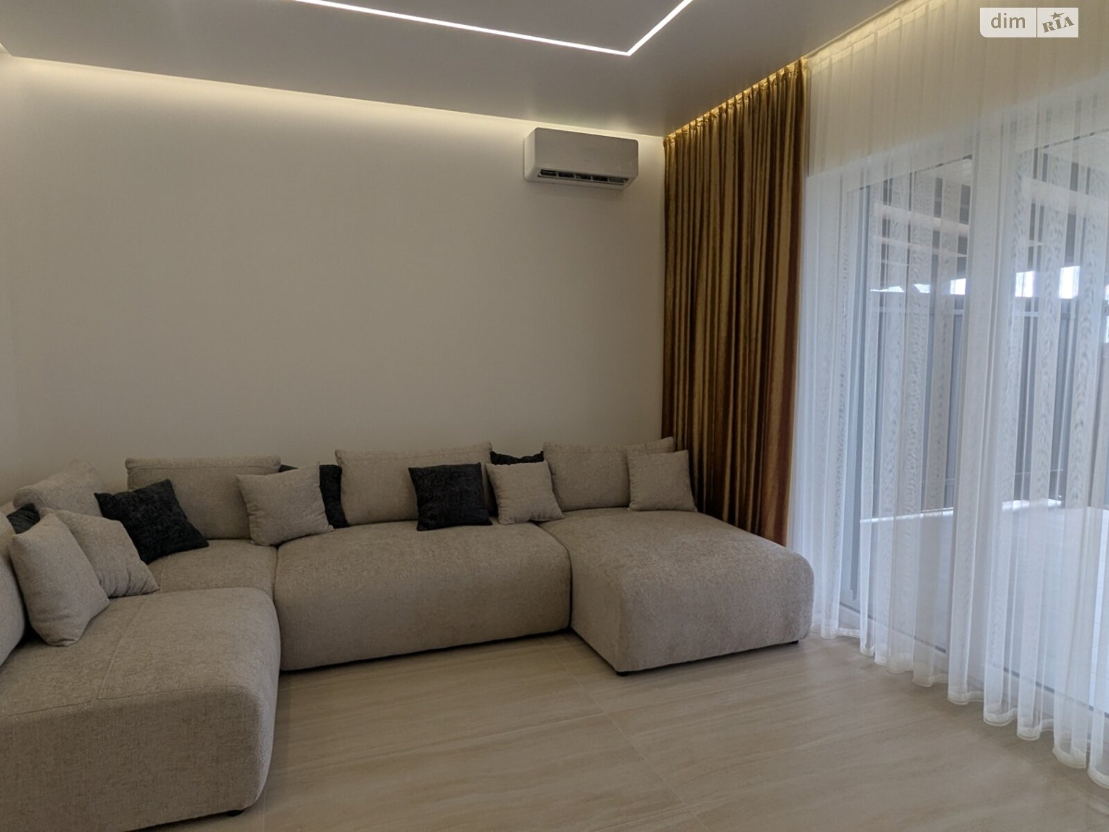 двоповерховий таунхаус, 123 кв. м, цегла. Продаж у Сторожниці фото 1 двоповерховий таунхаус, 123 кв. м, цегла. Продаж у Сторожниці фото 1