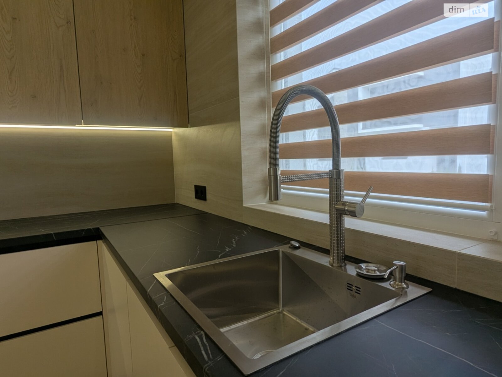 двоповерховий таунхаус, 123 кв. м, цегла. Продаж у Сторожниці фото 1 двоповерховий таунхаус, 123 кв. м, цегла. Продаж у Сторожниці фото 1