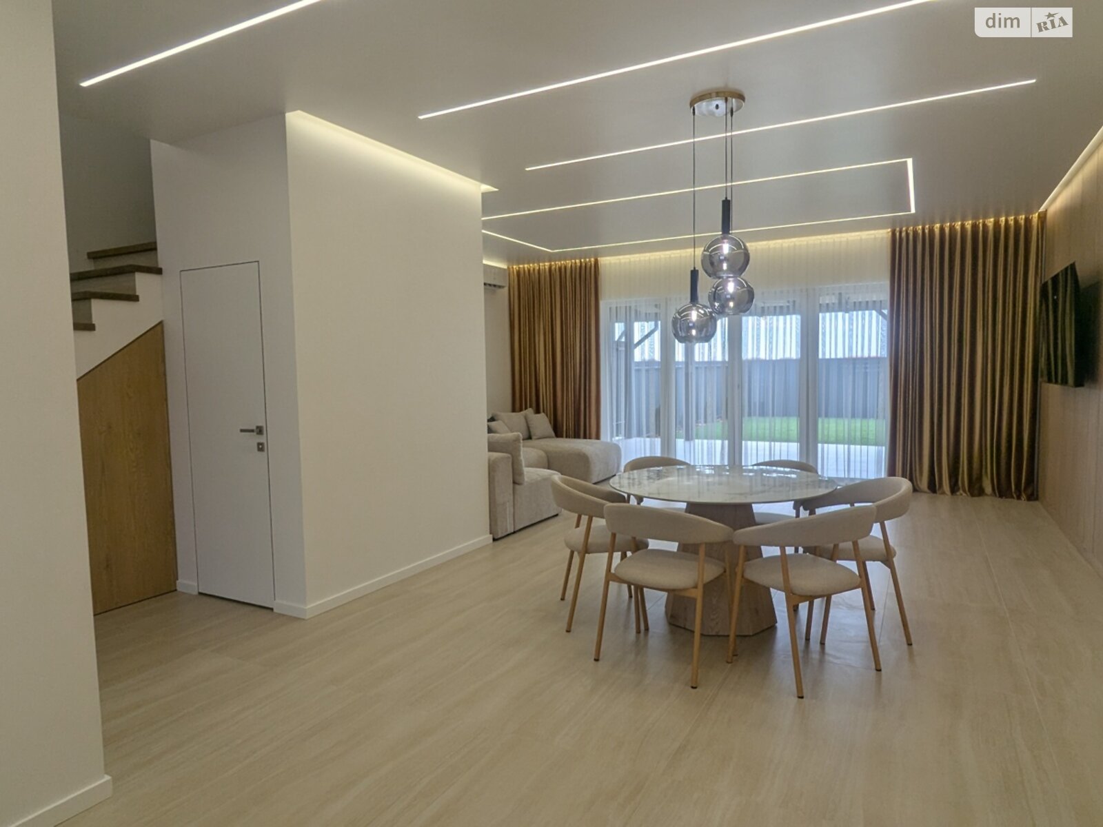 двоповерховий таунхаус, 123 кв. м, цегла. Продаж у Сторожниці фото 1 двоповерховий таунхаус, 123 кв. м, цегла. Продаж у Сторожниці фото 1